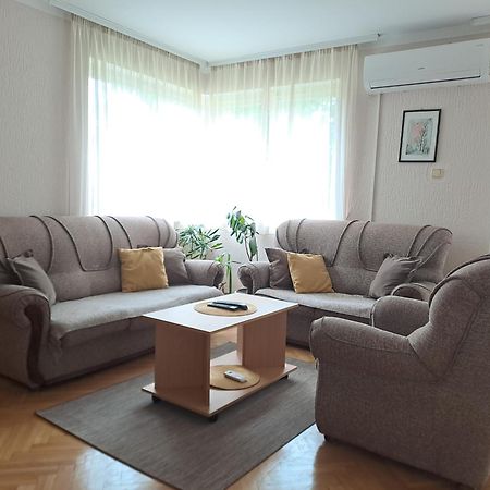 Apartamento LOTUS  Vrnjačka Banja Exterior foto