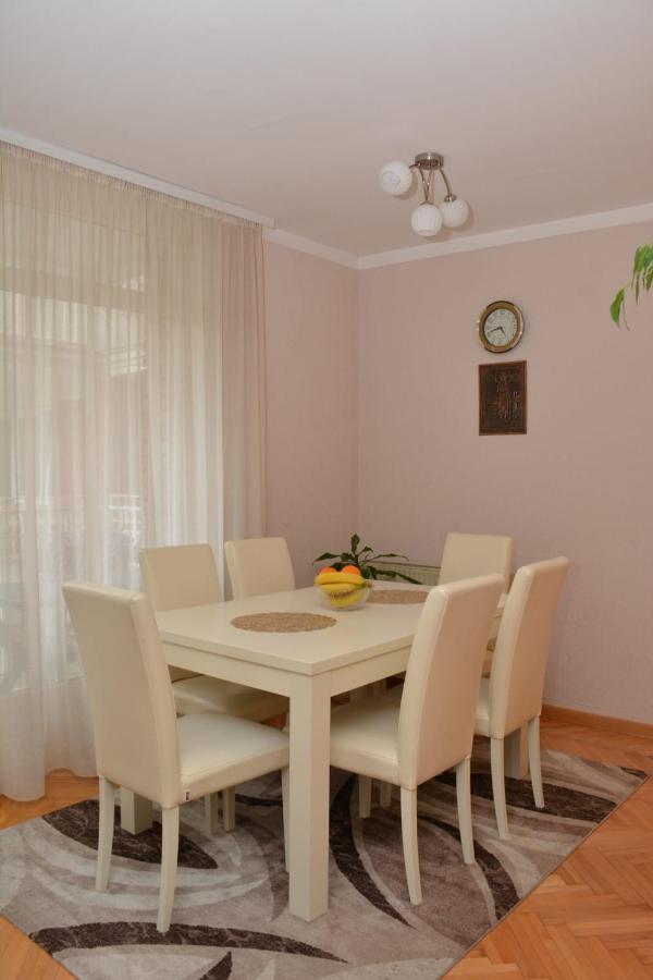 Apartamento LOTUS  Vrnjačka Banja Exterior foto