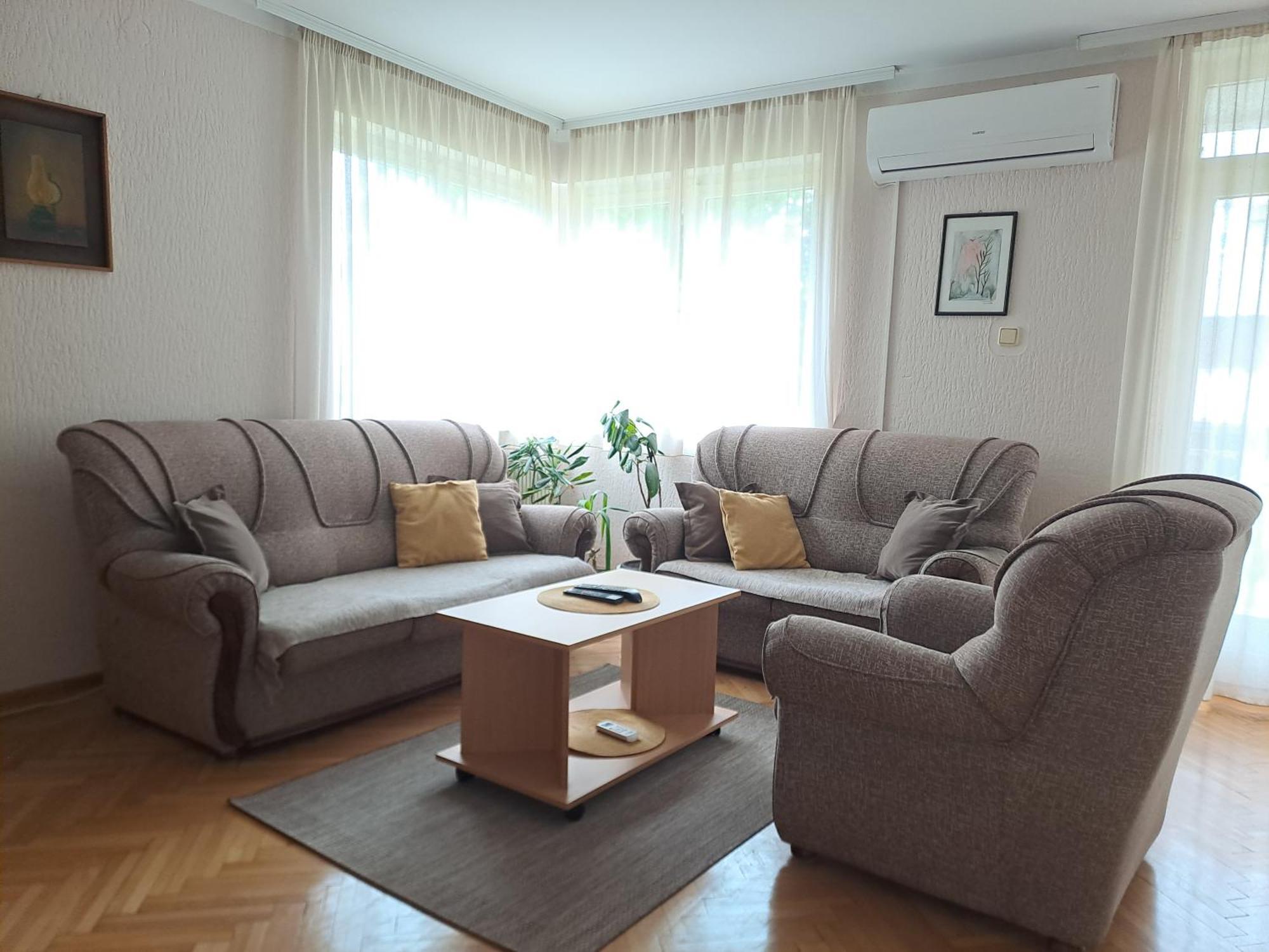 Apartamento LOTUS  Vrnjačka Banja Exterior foto