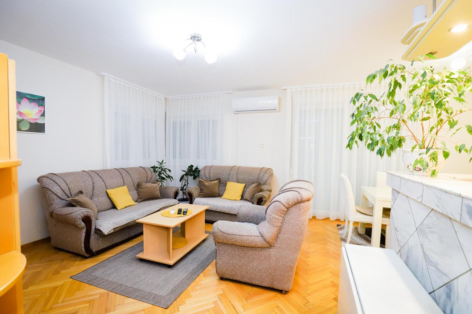 Apartamento LOTUS  Vrnjačka Banja Exterior foto